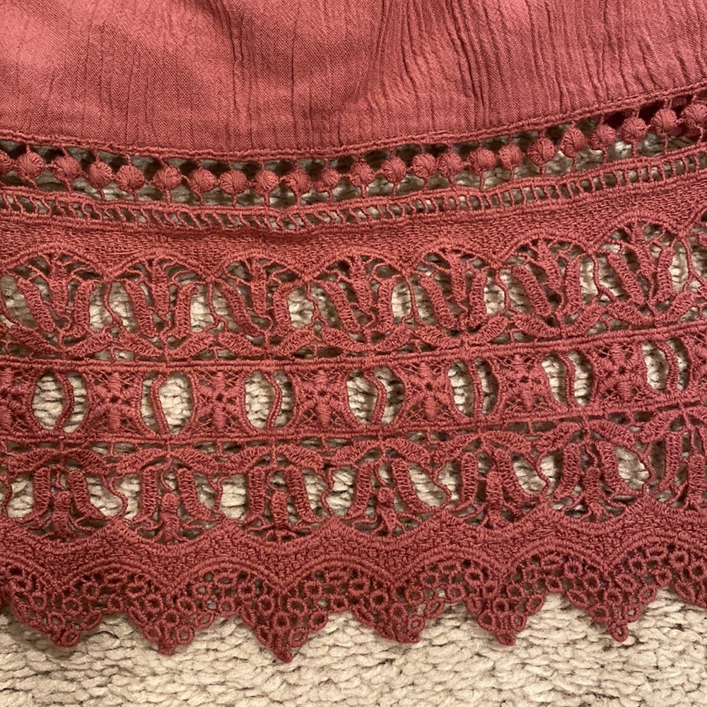 halter top - Picture 4 of 7